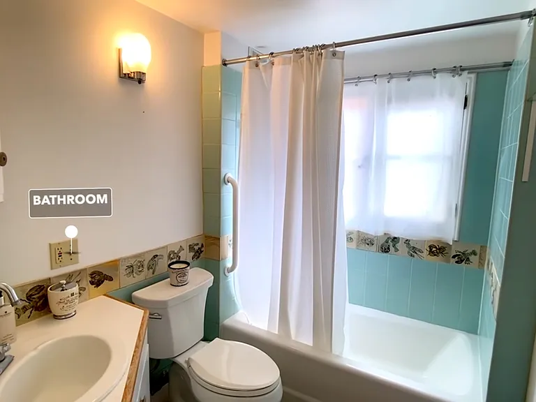 2075 Harris St — Photo 13