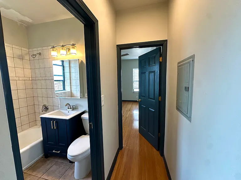 2836 E 77th Pl #401 — Photo 6