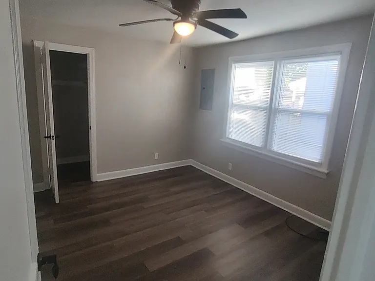 1229 W Ocean View Ave #A — Photo 7
