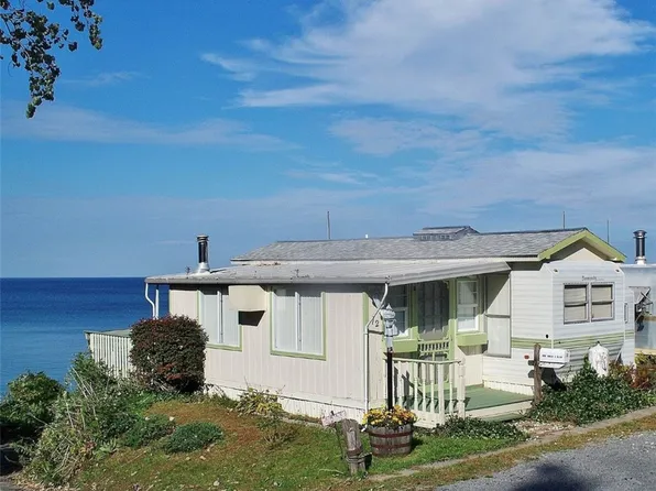7945 Lake Rd #72, Sodus Point, NY 14555