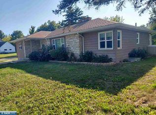 27 S 5th St W, Aurora, MN 55705