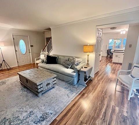 4th image of 5813 Mill Spring Ln