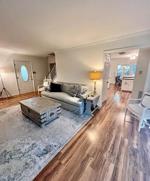 5813 Mill Spring Ln — Photo 4