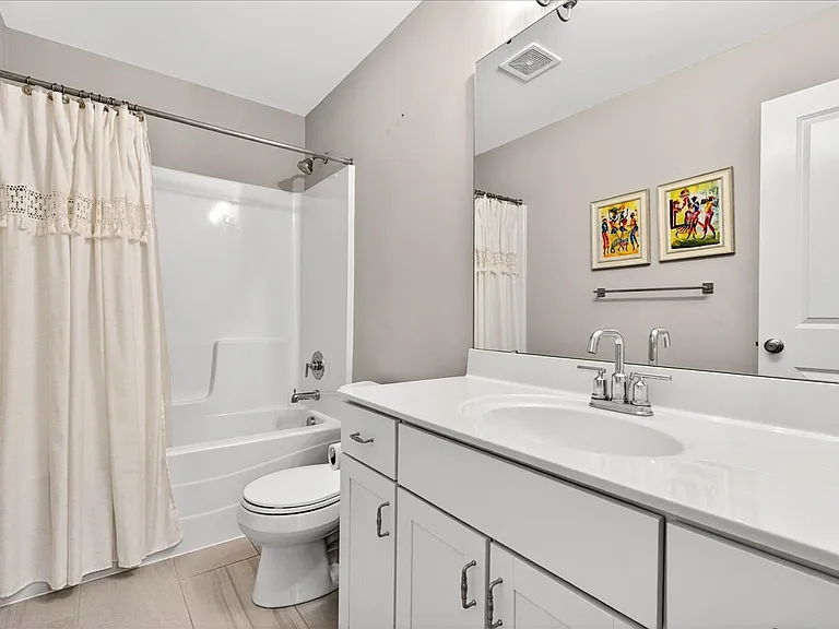 415 Filipp Ln — Photo 42