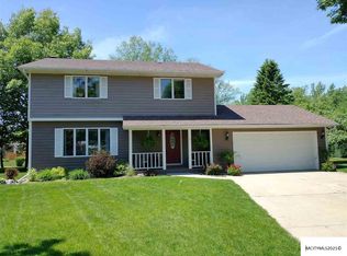 7 Quarry Rd, Mason City, IA 50401