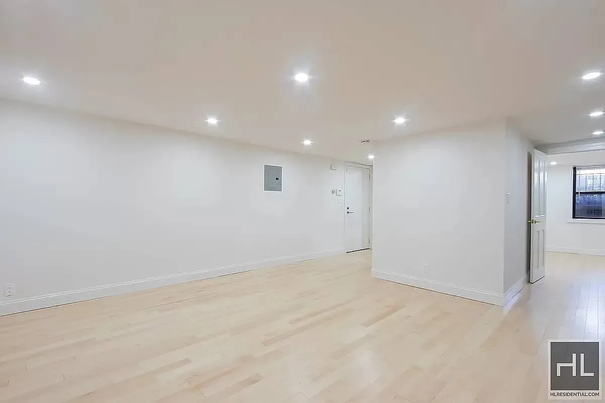 58 Douglass Street — Photo 2