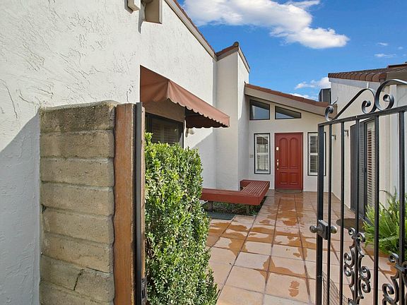 2nd image of 2006 Venetian Dr