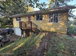 33719 Highway 101, Warrenton, OR 97146