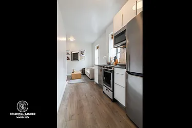 Rented by Coldwell Banker Warburg