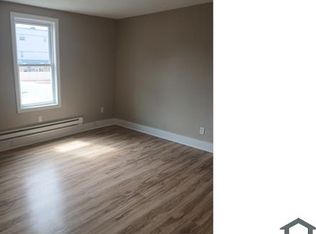 209 William St Floor 1, Springfield, MA 01105