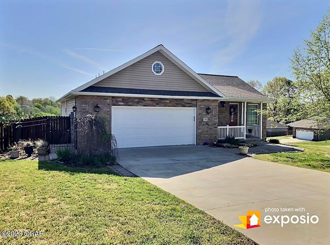 1700 Rosewood Dr, Neosho, MO 64850 Zillow