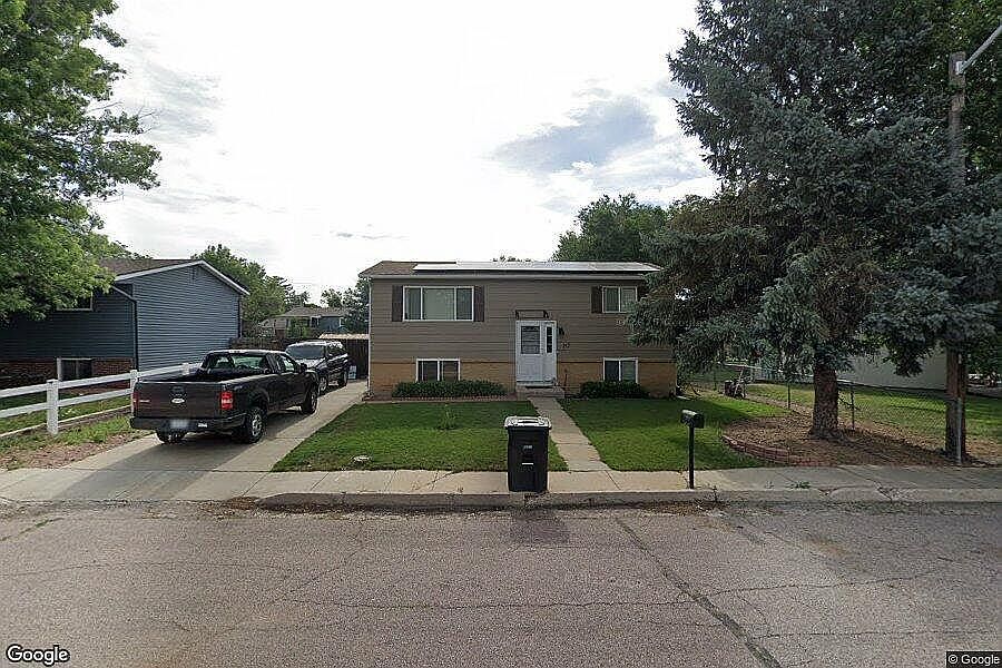 1st image of 153 Cherry Cir