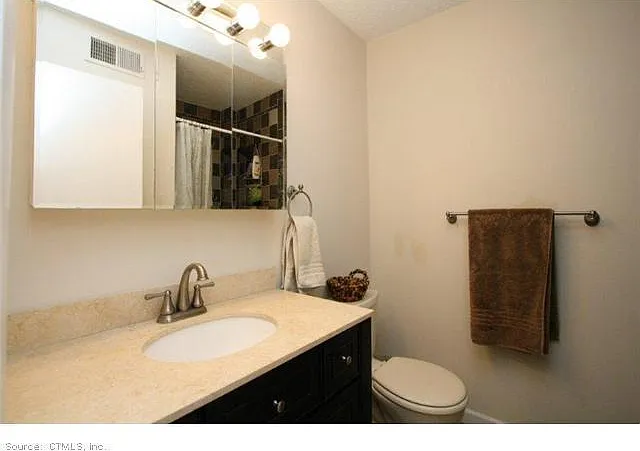 1 Cherokee Ct — Photo 11