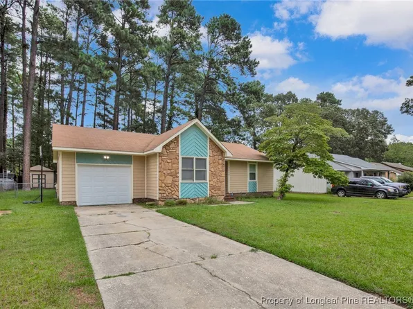 9558 Holbrook Ln, Fayetteville, NC 28314