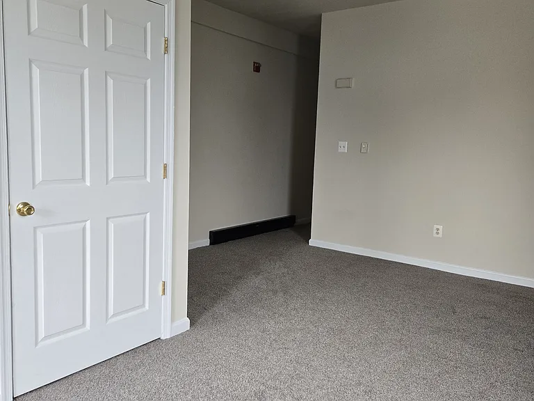 132 Church St #6 — Photo 7