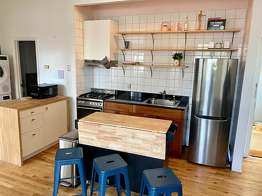 Rented by JB Mac Real Estate Inc. | media 14