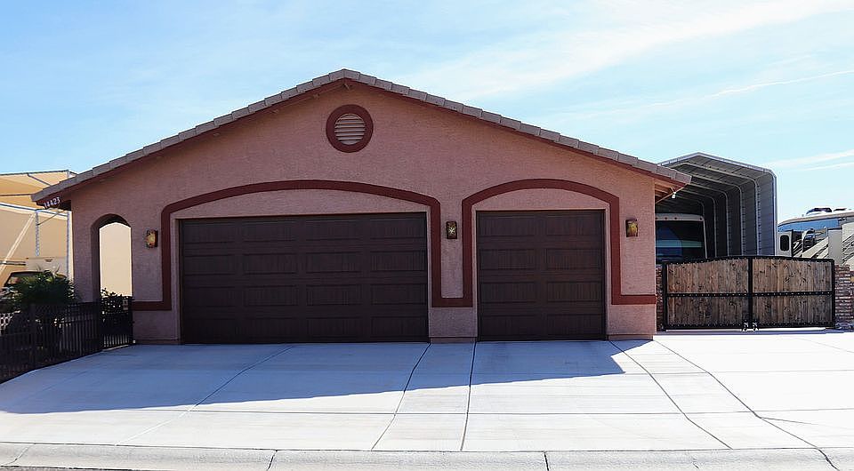 Street view/Home and RV port