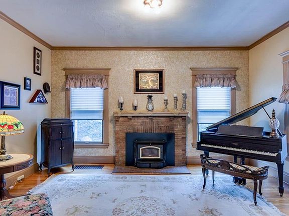 1st Floor Music Room