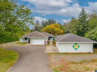 7300 Fairview Rd, Tillamook, OR 97141