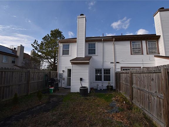 3rd image of 4629 Marlwood Way