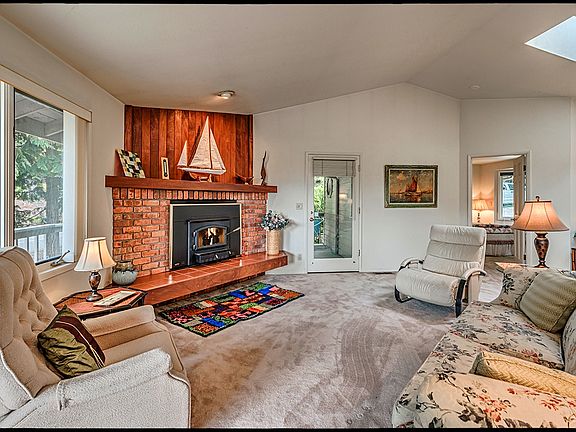 Cozy Fireplace