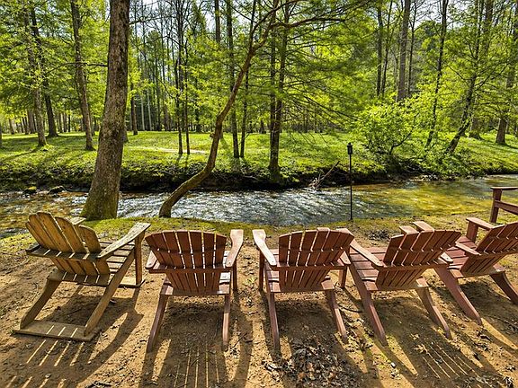 5th image of 3 Spring Camp Rd