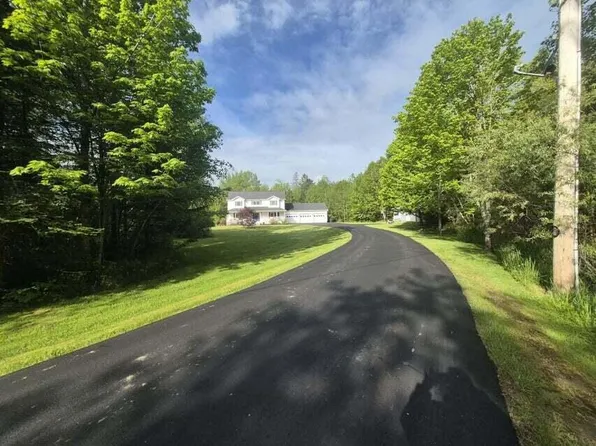 32 Patterson Road, Hampden, ME 04444