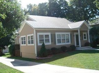 1003 E Pearl St #A, Harrisonville, MO 64701