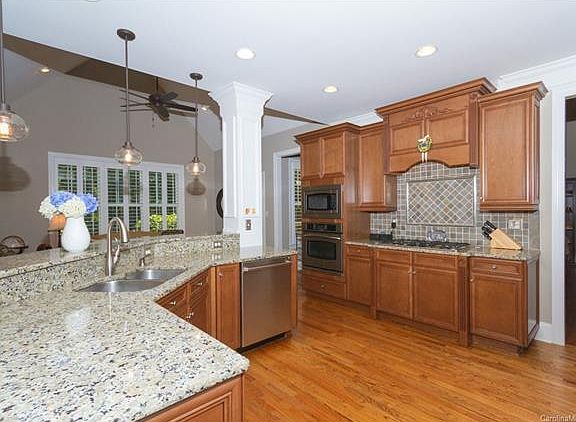 3rd image of 110 Alder Springs Ln