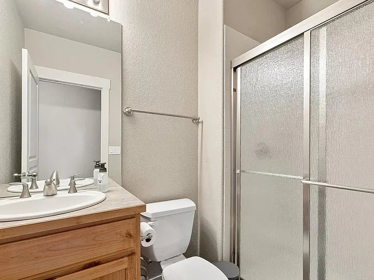 1162 Village Cir — Photo 22