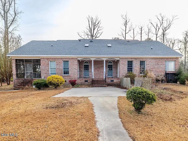 801 Sawmill Landing Rd — Photo 6