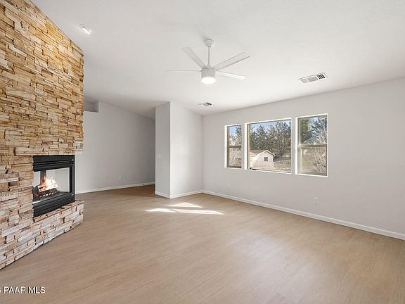 5th image of 644 N Hopi Trl