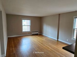 820-834 Henry Clay, Milwaukee, WI 53217