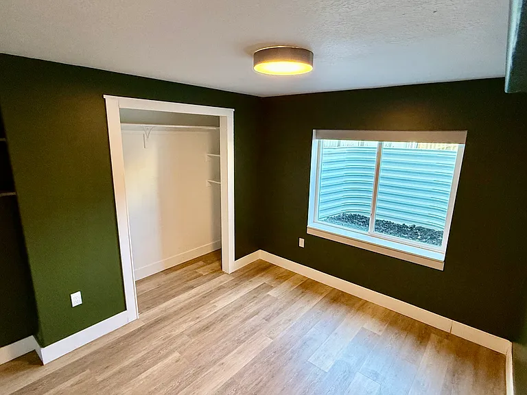 1692 W Quailhill Rd — Photo 39