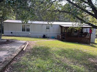 75 J McCollum Ln, Lexington, TN 38351