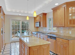 622 Holly Hill Dr, Brielle, NJ 08730