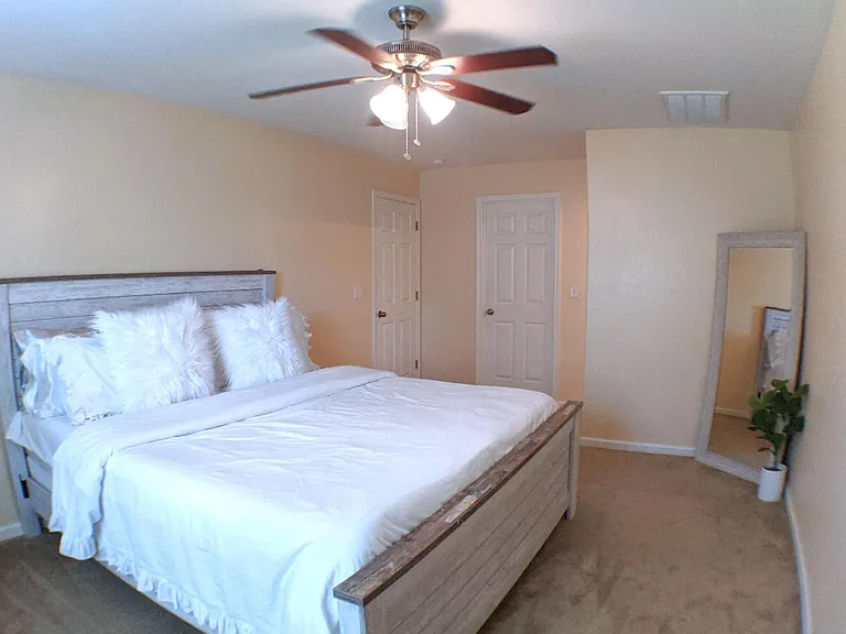 11404 Eresma Dr — Photo 19