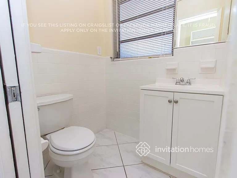 108 NW 45th Ave — Photo 12