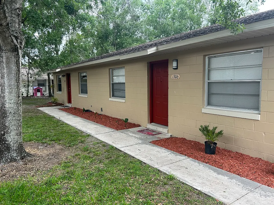 1308 Gilbert Ave #1308
