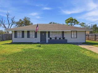 3165 Cartwright St, Beaumont, TX 77701