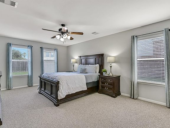 4th image of 2516 Goldeneye Ln
