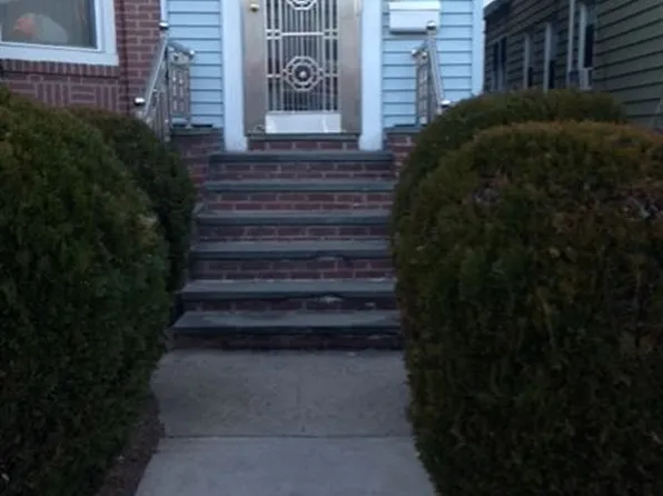 378 E 7th St, Brooklyn, NY 11218