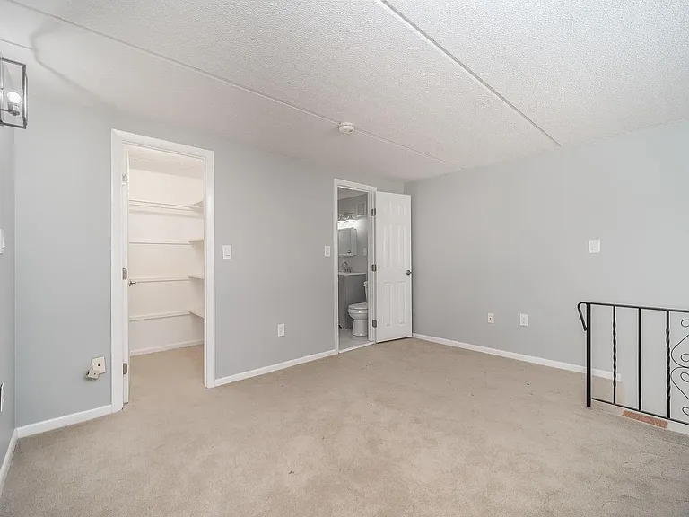 993 Massachusetts Ave #222 — Photo 7