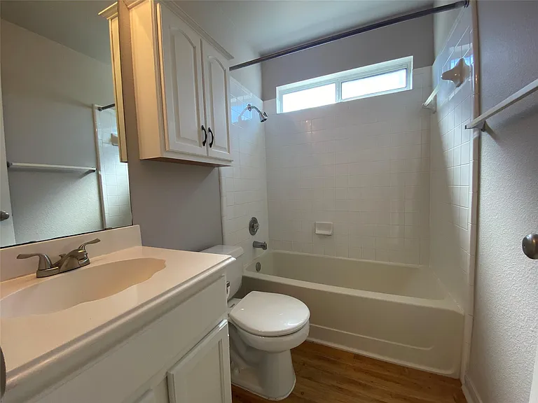 1806 Dublin Dr — Photo 28