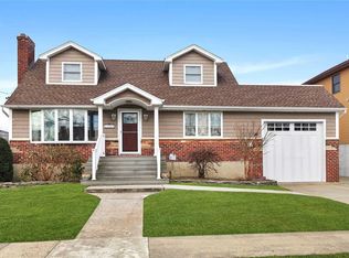 2500 Ocean Ave, Bellmore, NY 11710