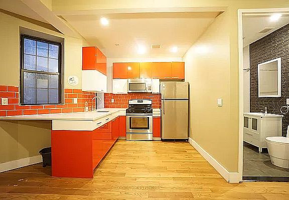 3rd image of 277 Halsey St #1B
