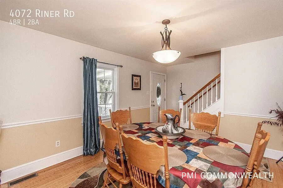 4 Bed / 2 Bath Single Family (Available 3/15/27) — Photo 3