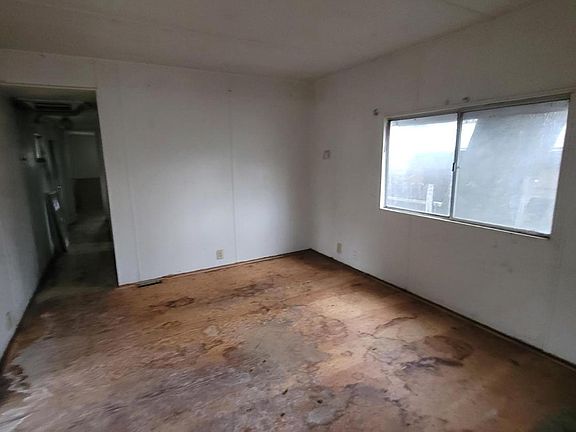 5th image of 5812 Cedars Rd Space 43