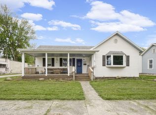 517 W North St, Fostoria, OH 44830