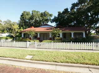 701 Scotland St, Dunedin, FL 34698